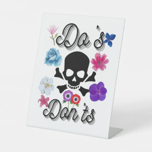 Do's and Don'ts Pedestal Sign