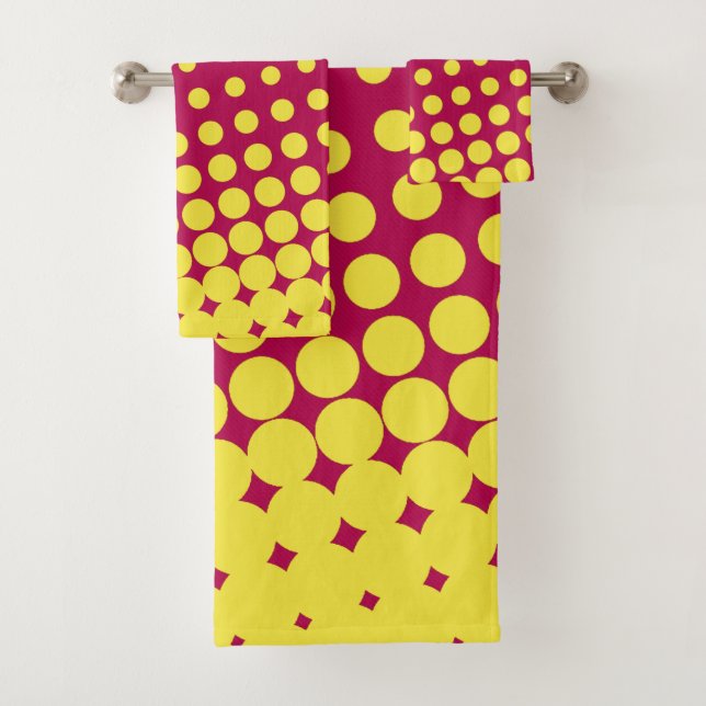 Dots Bath Towel Set (Insitu)