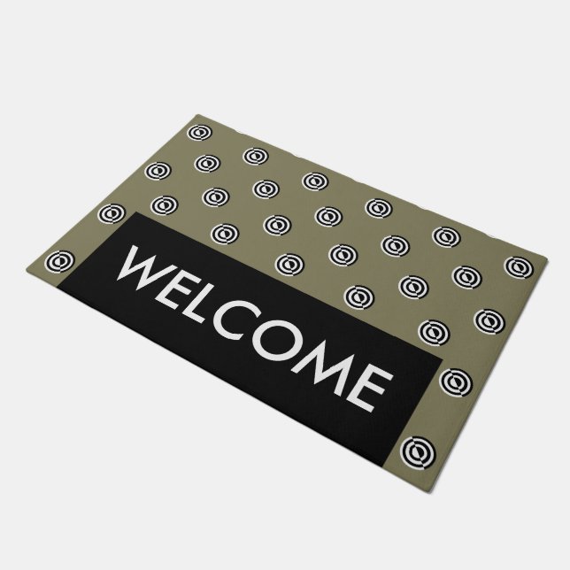 Dots black & white target mirror + your backgr. doormat (Angled)