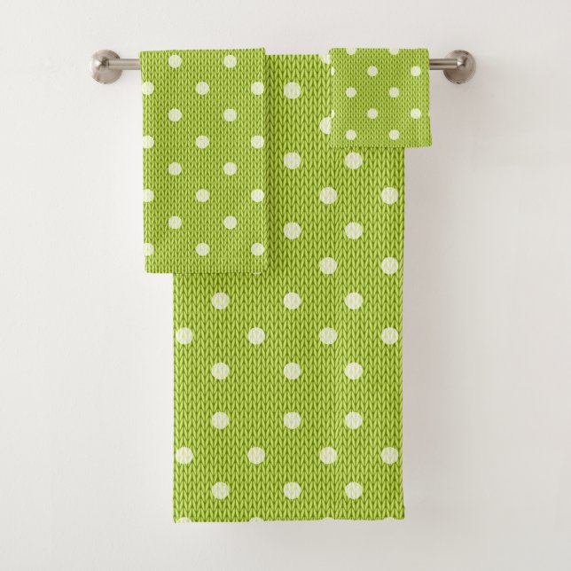Dotty Delight Green Bath Towel Set (Insitu)