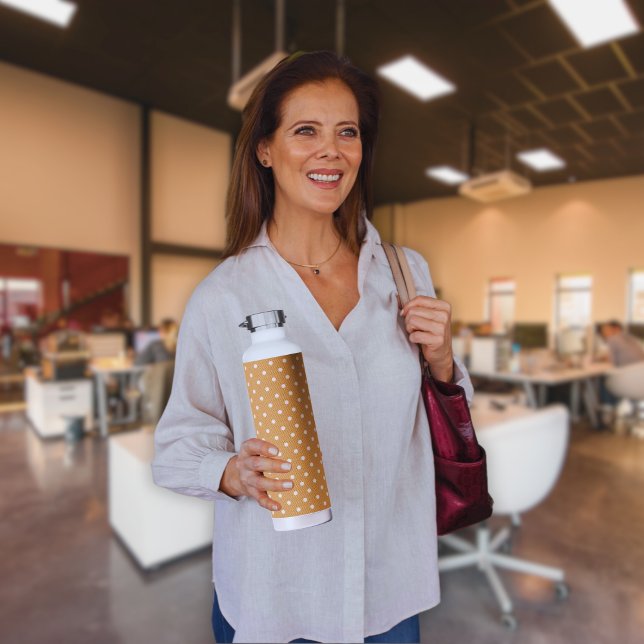  Dotty Delight Orange Water Bottle (A woman holds a Dotty Delight Orange Water Bottle. )