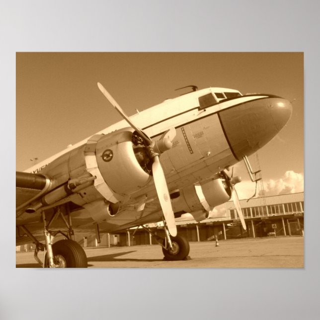 Douglas DC-3 / C-47 Closeup Poster (Front)