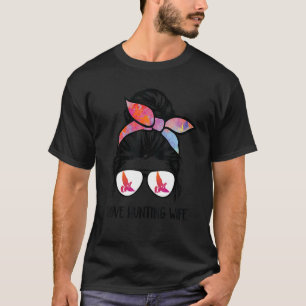 dove hunting wife messy bun Dove Hunter woman mo T-Shirt