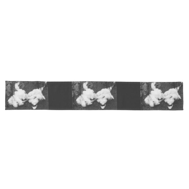 down fluffy long table runner (Horizontal)
