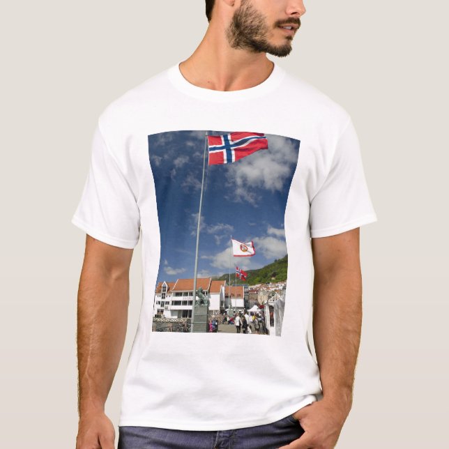 Downtown historic port area of Bergen wth flags T-Shirt (Front)
