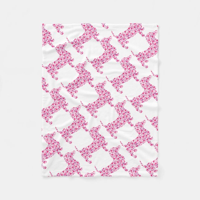 DOXIE-Hearts Fleece Blanket (Front)