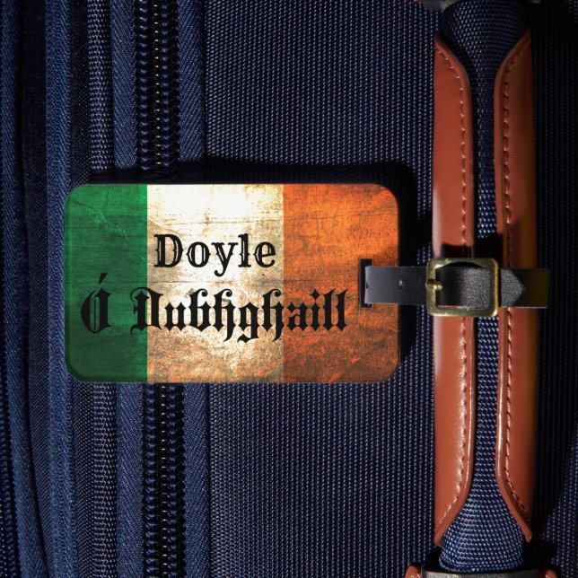 Doyle Irish Flag Luggage Tag (Front Insitu 4)