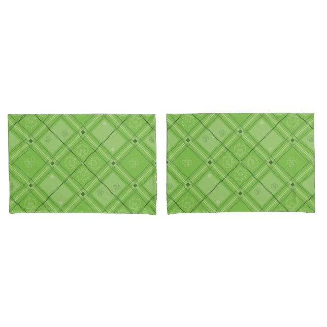Dr. Seuss | St. Patrick's Day Plaid Pattern Pillowcase (Front-Set)