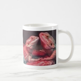 Dragon love Coffee mug