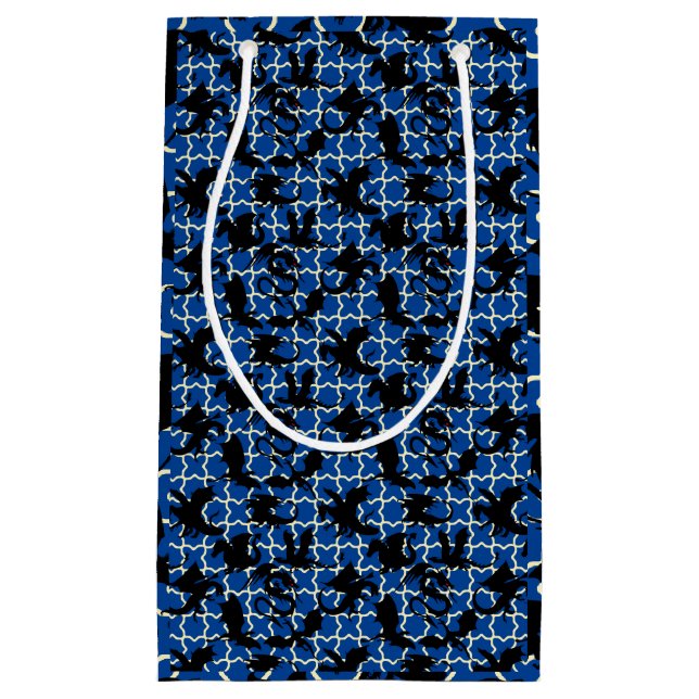 Dragon pattern 01.wx4x4.blue Dblue BG Small Gift Bag (Front)