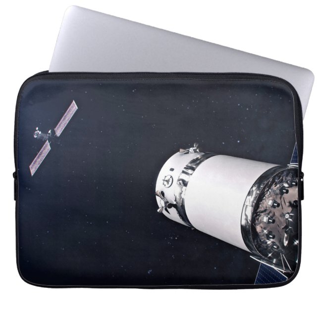 Dragon Xl Spacecraft Approaching A Lunar Gateway. Laptop Sleeve (Front)