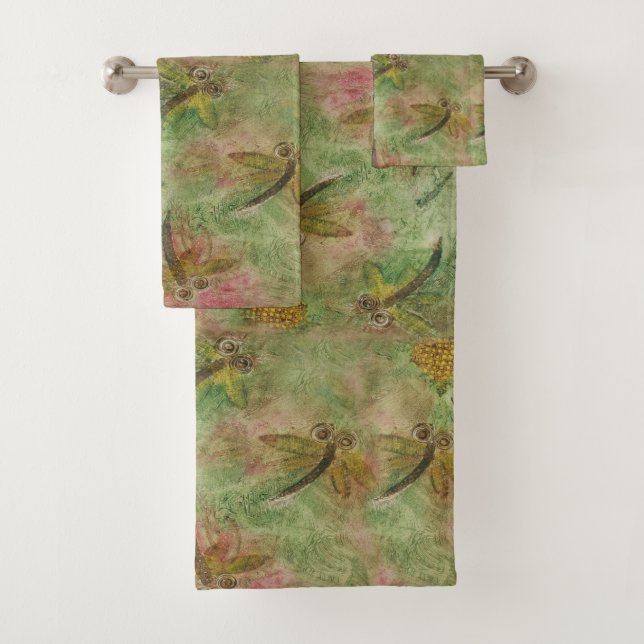 Dragonfly Flit Cotton Candy Bath Towel Set (Insitu)