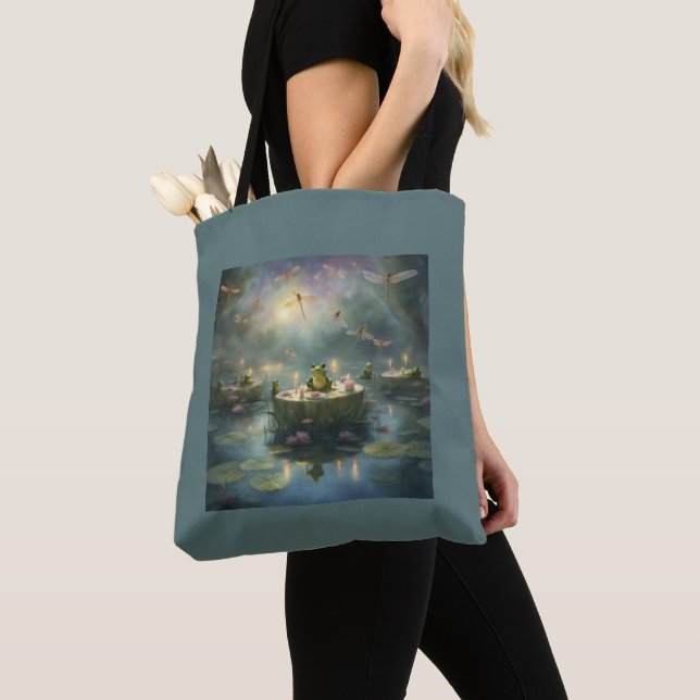 Dragonfly Frog lily-pad pond gift tote bag (Close Up)