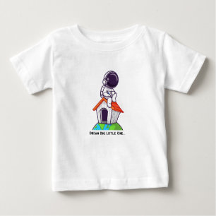 Dream Big - TShirt