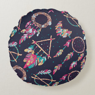 Dream catchers: vintage seamless pattern. round cushion