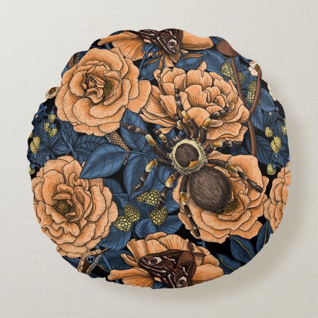 Dream garden 2 round cushion (Front)