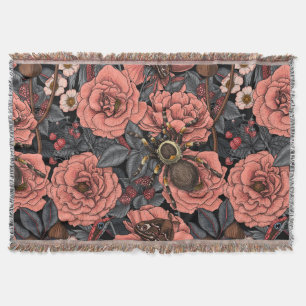 Dream garden throw blanket