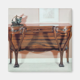 Dressing-table Magnet
