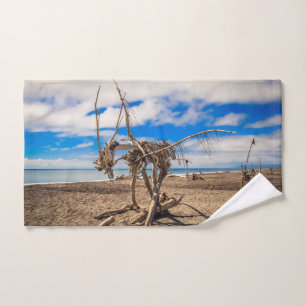 Driftwood artwork on Hokitika Beach, New Zealand Bath Towel Set