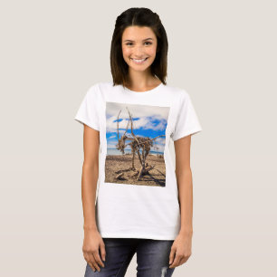 Driftwood artwork on Hokitika Beach, New Zealand T-Shirt