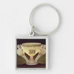 Drinking cup in the form of a half-opened key ring