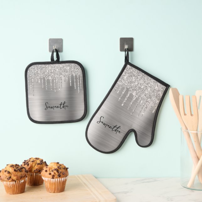 Dripping Silver Glitter Glam Name Oven Mitt & Pot Holder Set (Insitu(Hanging))