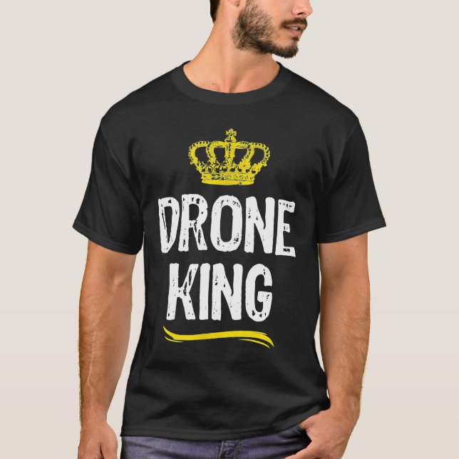 Drone King Men Boys Pilot Cool T-Shirt (Front)