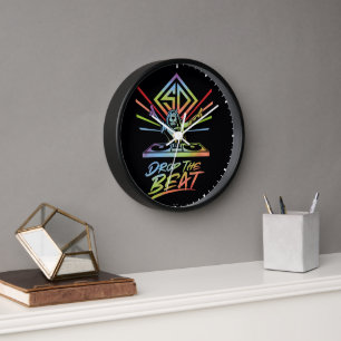 Drop the Beat: DJ Scooby-Doo Clock