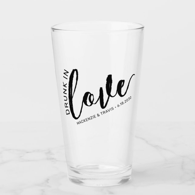 Drunk in Love Couple Romantic Favour Glass (Front)