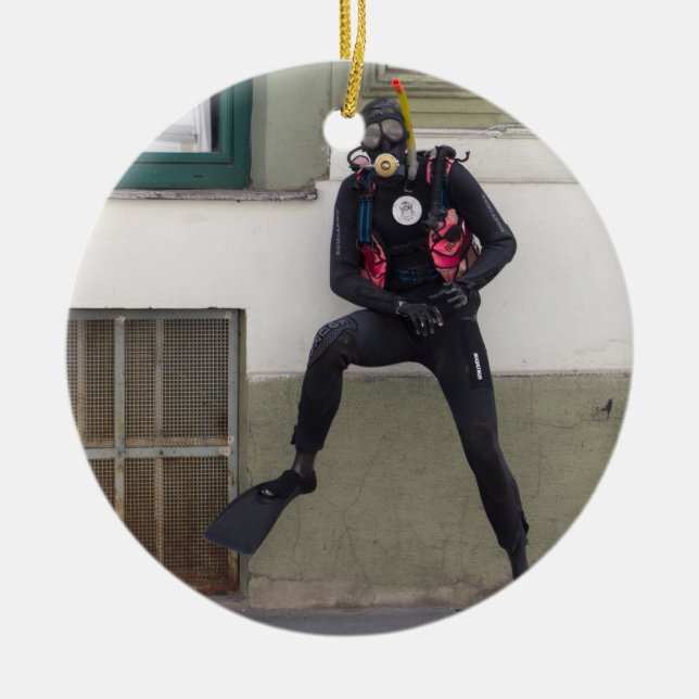 Dry Scuba Diver Ceramic Ornament (Front)