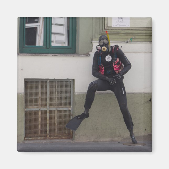 Dry Scuba Diver Magnet (Front)