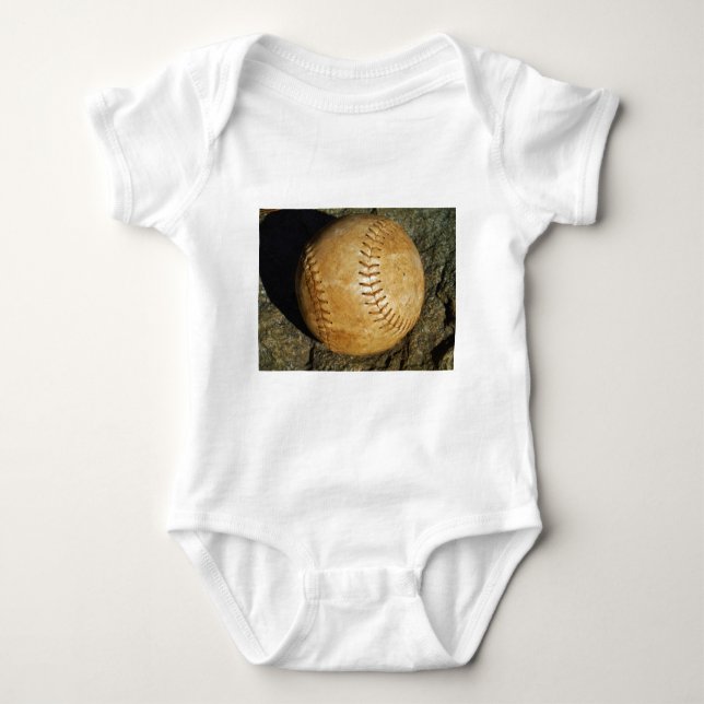 DSCF7523.JPG BABY BODYSUIT (Front)