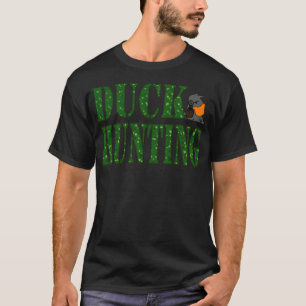 duck hunting bulldog black labs T-Shirt
