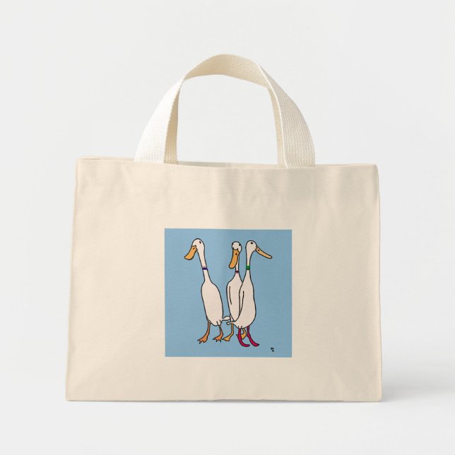 Duck out to the shops with this cute bag (Front)