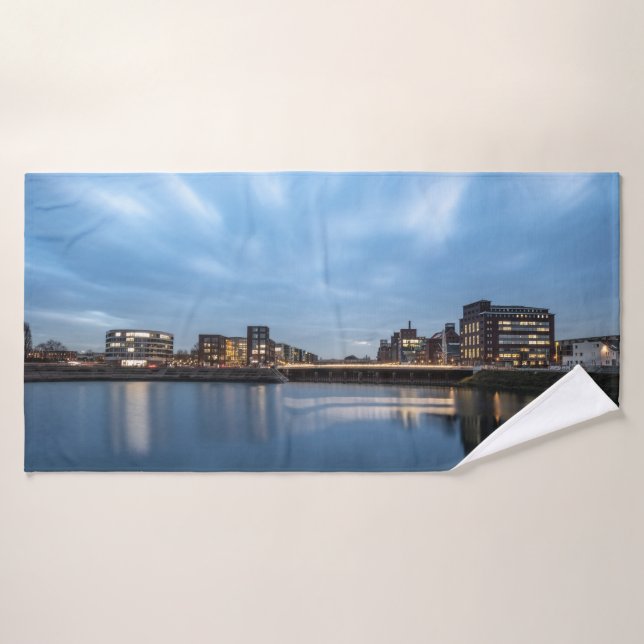 Duisburg Germany Bath Towel (Bath Towel)