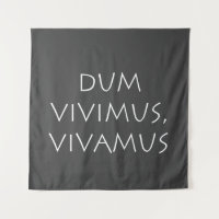 Dum vivimus vivamus