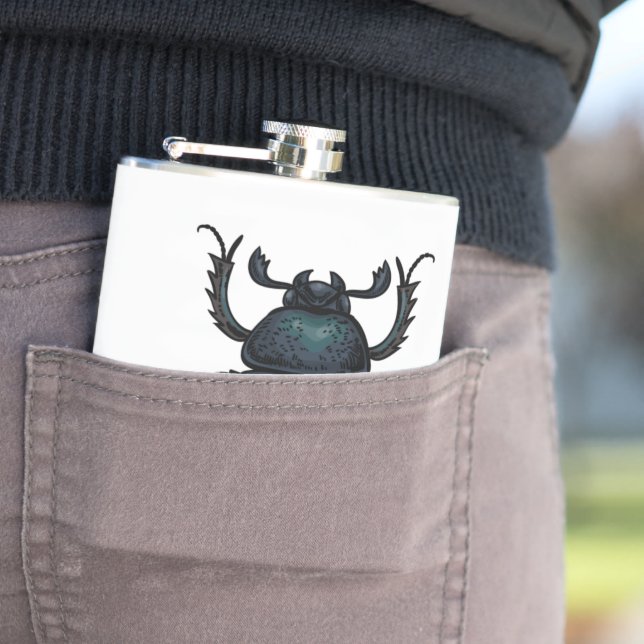 Dung beetle hip flask (In Situ)