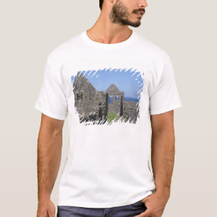 Dunluce Castle near Bushmills and Portrush, T-Shirt