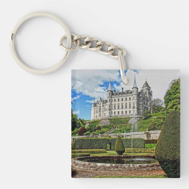 Dunrobin castle architecture photo key ring (Front)