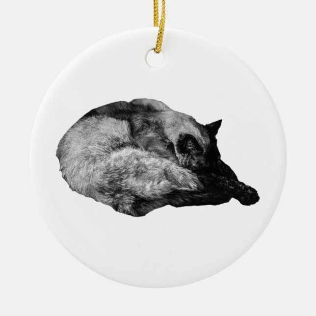 dusk-soft paw fold ceramic ornament (Front)