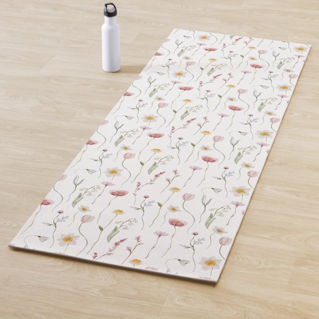 Dusty Pink Watercolor Wildflower Yoga Mat (In Situ)