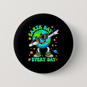 Earth day every day dabbing planet environment men 6 cm round badge