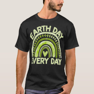 Earth Day Everyday Green Rainbow and Heart Trendin T-Shirt