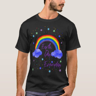 Earth Day Everyday Protect Wildlife Rainbow Climat T-Shirt
