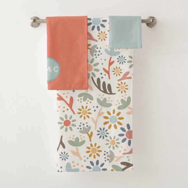 Earth Tones Daisy Flower Monogrammed Initials Bath Towel Set (Insitu)