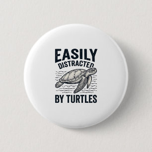 Easily Distracted By Turtles Vintage Shirt Design_ 6 Cm Round Badge