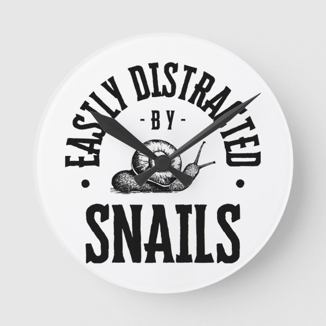 EASILY DISTRACTED ROUND CLOCK (Front)