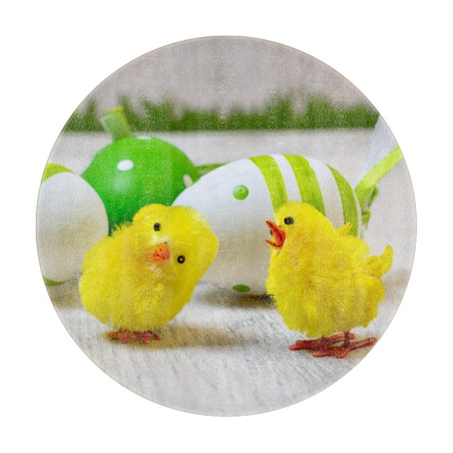 Easter Decoration - Easter egg and chicks Cutting Board (Front)