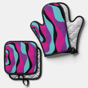 Ebb and Flow 4 - Pink, Purple, Blue and Black Oven Mitt & Pot Holder Set