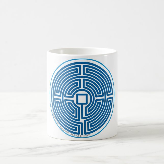 echo labyrinth chinese blue coffee mug (Center)